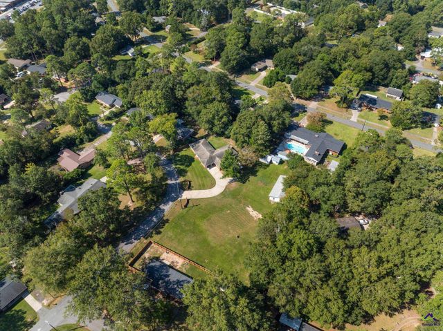 625 Cooper Street, Perry, GA 31069