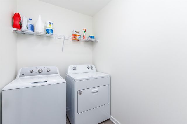 2216 NW 31st Street, Ankeny, IA 50023