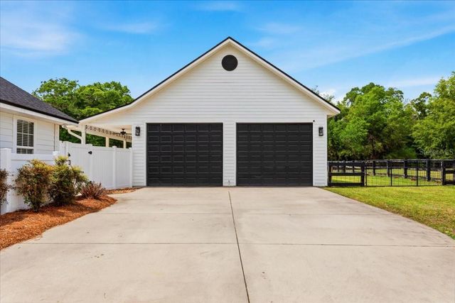 20744 NW 252ND STREET, High Springs, FL 32643