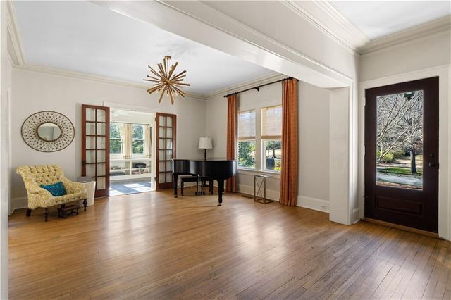 979 Springdale NE Road, Atlanta, GA 30306