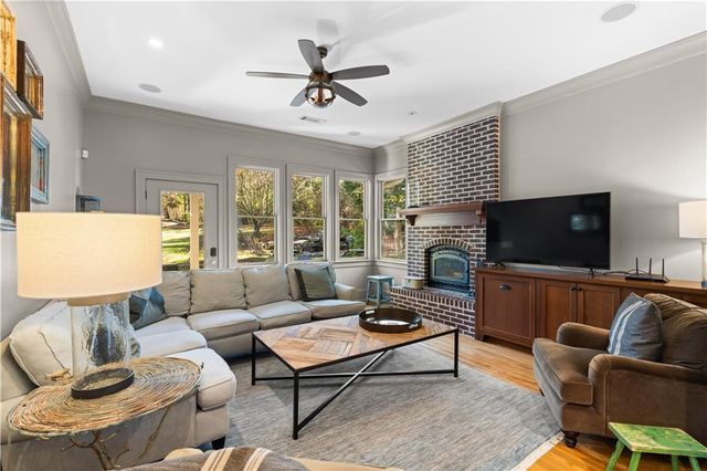 979 Springdale NE Road, Atlanta, GA 30306