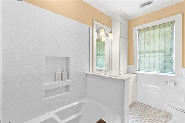 979 Springdale NE Road, Atlanta, GA 30306