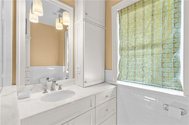 979 Springdale NE Road, Atlanta, GA 30306