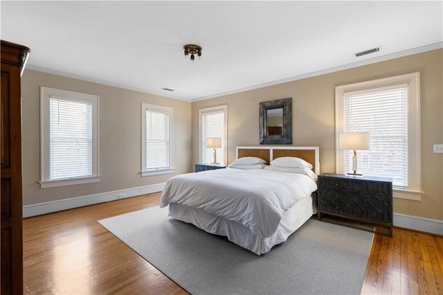 979 Springdale NE Road, Atlanta, GA 30306