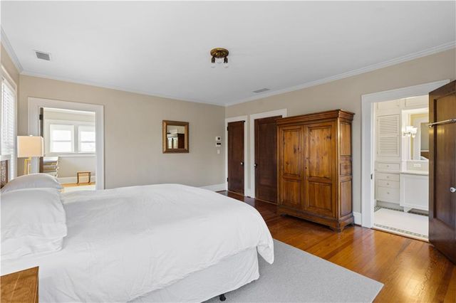 979 Springdale NE Road, Atlanta, GA 30306