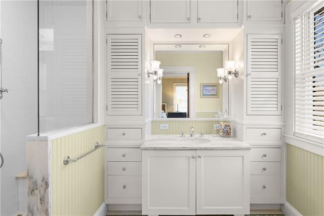 979 Springdale NE Road, Atlanta, GA 30306