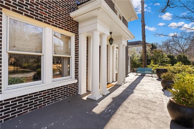 979 Springdale NE Road, Atlanta, GA 30306