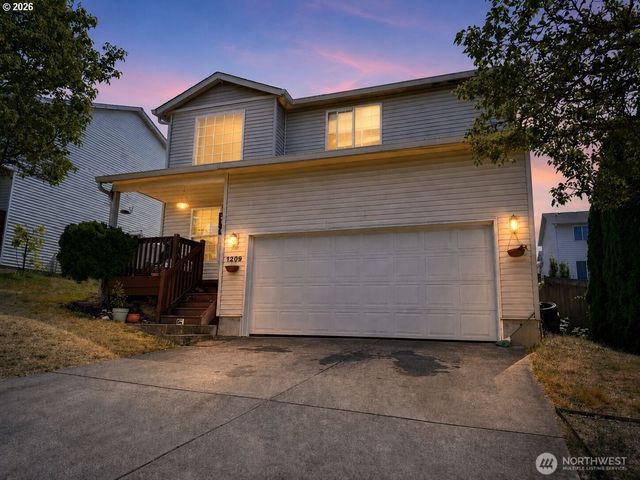 1209 W 32nd Circle, Vancouver, WA 98660