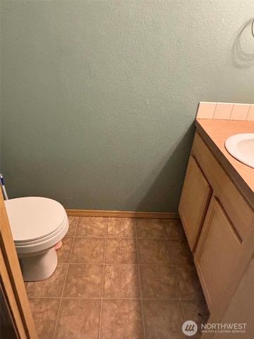 1209 W 32nd Circle, Vancouver, WA 98660
