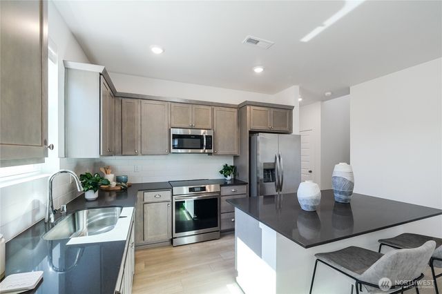 1631 Dorjun Drive, Port Townsend, WA 98368