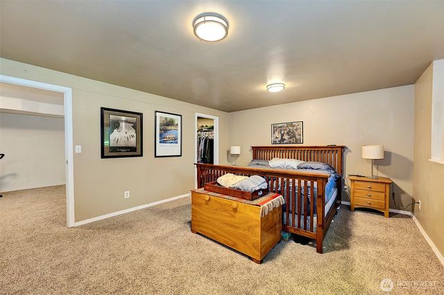 21220 Shell Valley Road, Edmonds, WA 98026