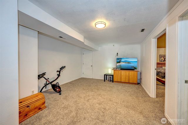 21220 Shell Valley Road, Edmonds, WA 98026