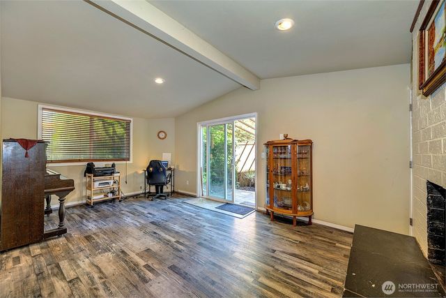 21220 Shell Valley Road, Edmonds, WA 98026