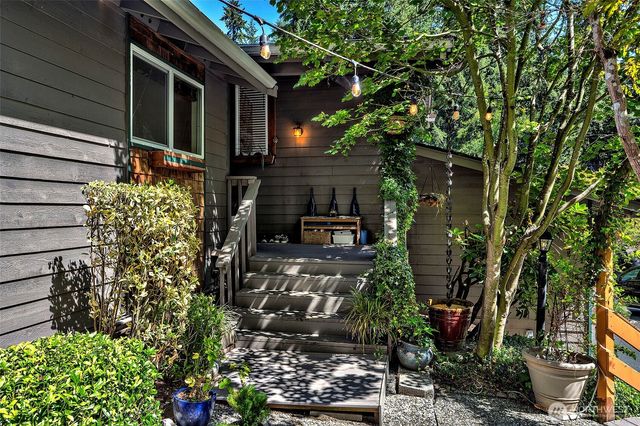 21220 Shell Valley Road, Edmonds, WA 98026