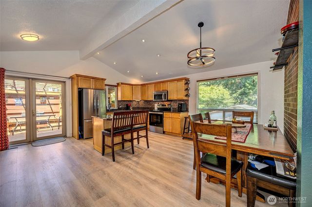 21220 Shell Valley Road, Edmonds, WA 98026