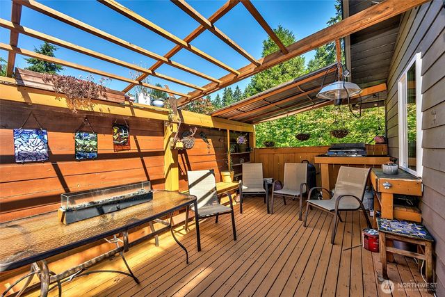 21220 Shell Valley Road, Edmonds, WA 98026