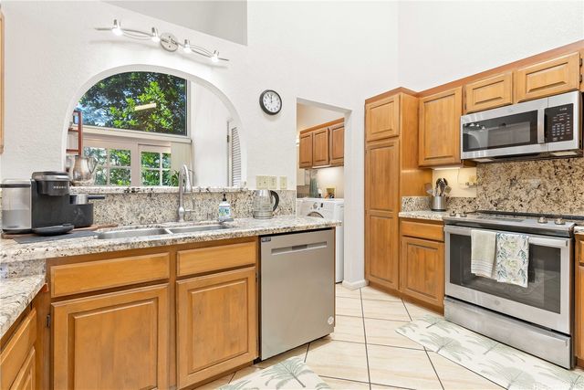 98-1421 Onikiniki Place 5, Aiea, HI 96701