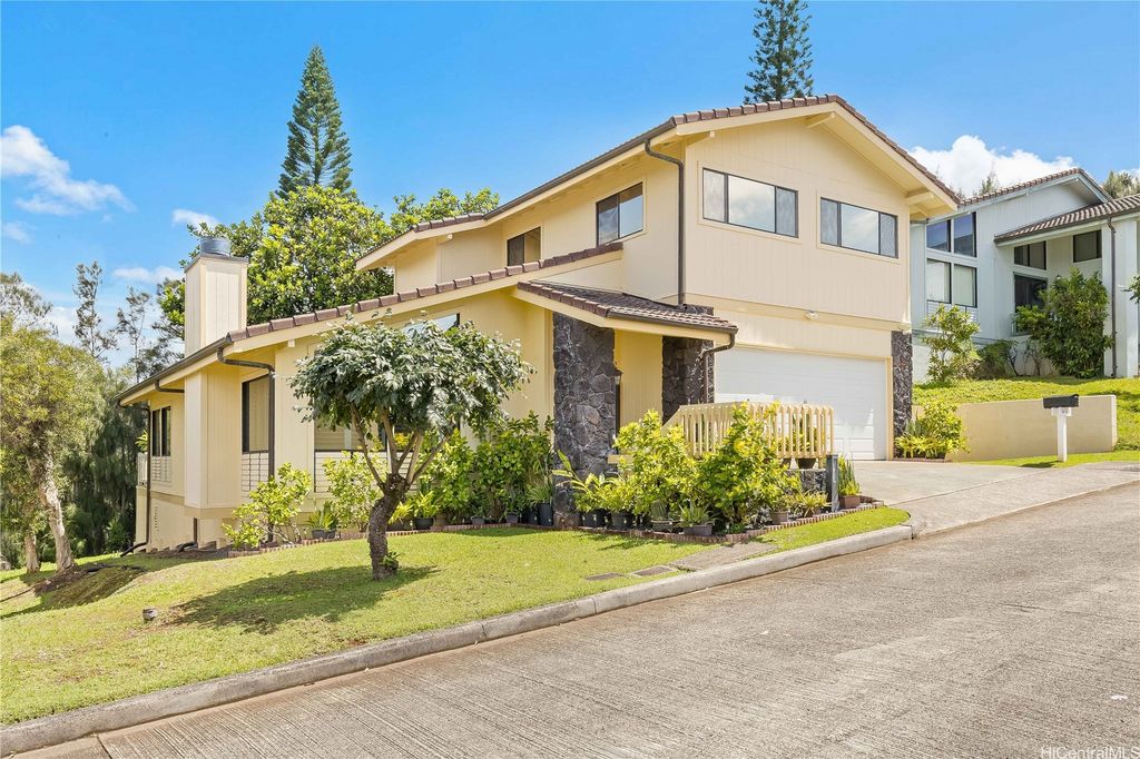 98-1421 Onikiniki Place 5, Aiea, HI 96701