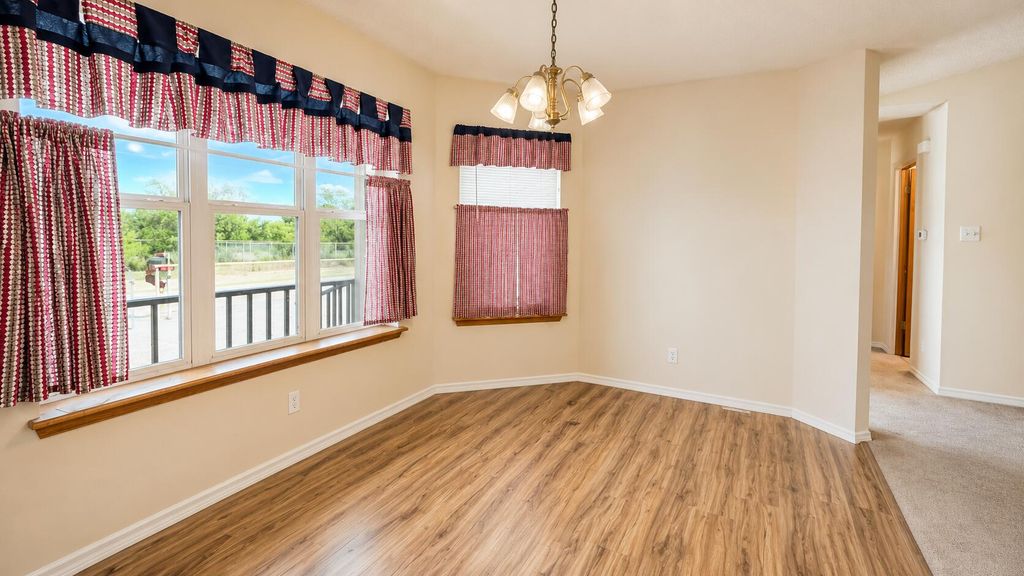 Image 6 of property listing at 8165 Hackberry Lane, San Angelo, TX 76901