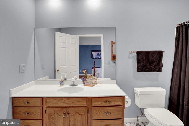 24 WOODLAND EST, Lebanon, PA 17042