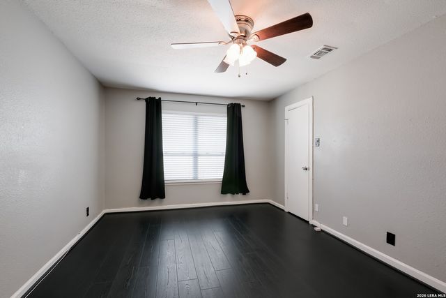 100 Lorenz Rd Apt 803, San Antonio, TX 78209