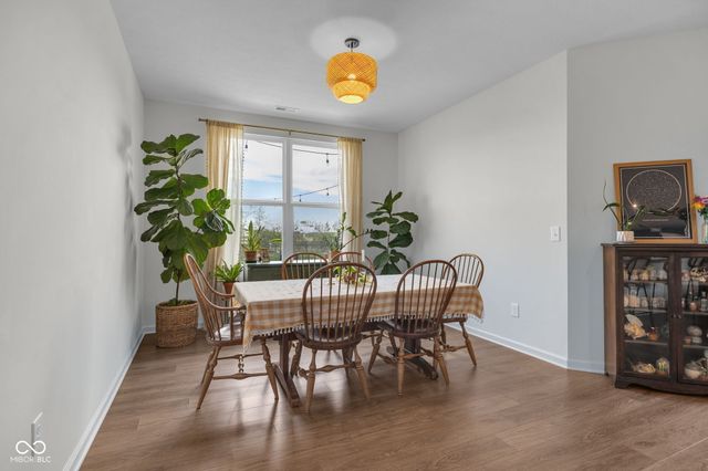 5888 Walkabout Way, Brownsburg, IN 46112