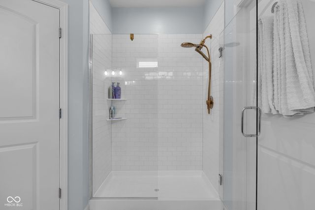 5888 Walkabout Way, Brownsburg, IN 46112