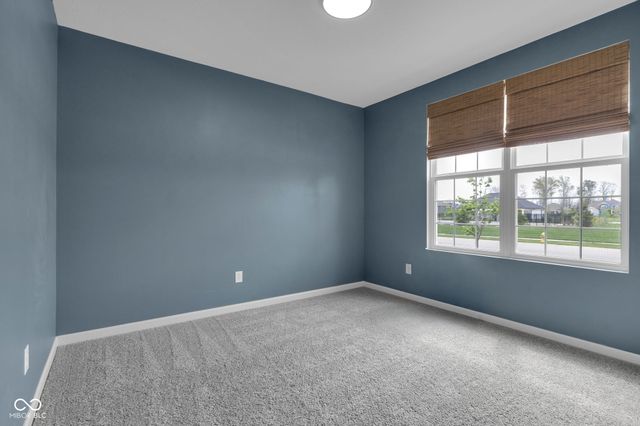 5888 Walkabout Way, Brownsburg, IN 46112