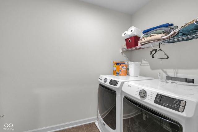 5888 Walkabout Way, Brownsburg, IN 46112