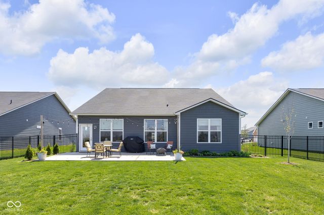 5888 Walkabout Way, Brownsburg, IN 46112