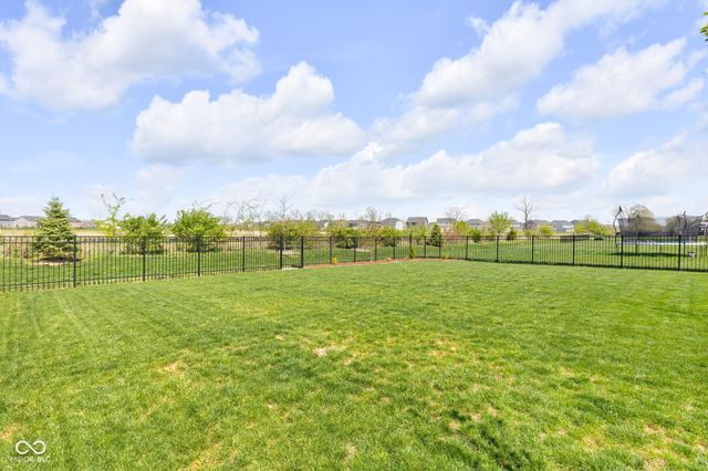 5888 Walkabout Way, Brownsburg, IN 46112