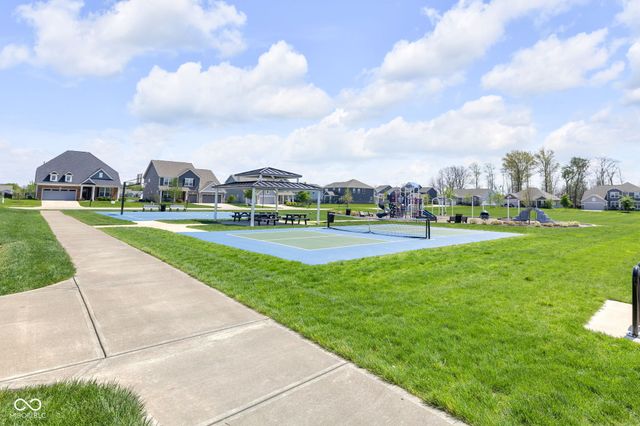5888 Walkabout Way, Brownsburg, IN 46112