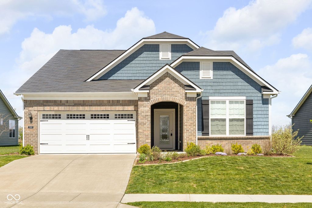5888 Walkabout Way, Brownsburg, IN 46112