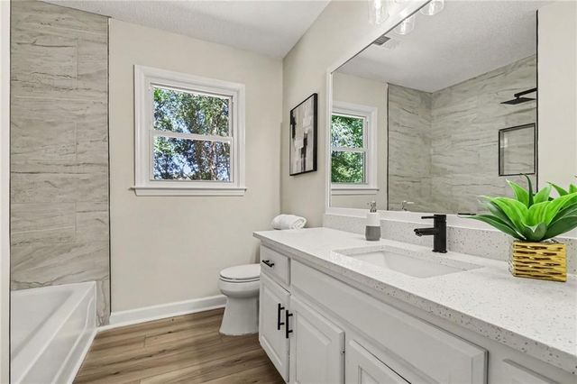 1419 Dunsford Circle, Suwanee, GA 30024