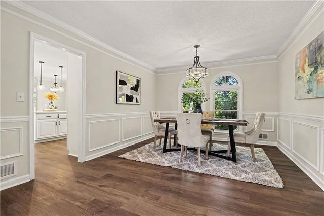 1419 Dunsford Circle, Suwanee, GA 30024