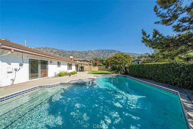 550 N Wildwood, Glendora, CA 91741