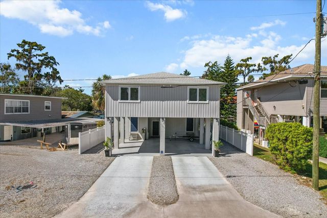 7305 TROPICAL DRIVE, Weeki Wachee, FL 34607