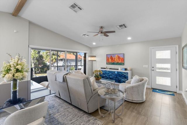 7305 TROPICAL DRIVE, Weeki Wachee, FL 34607