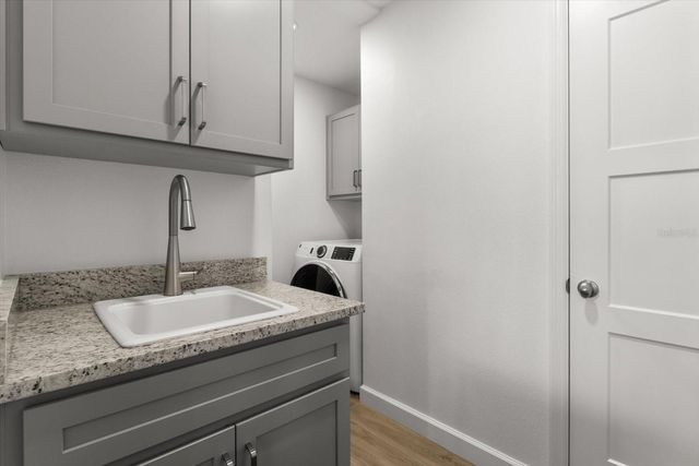 7305 TROPICAL DRIVE, Weeki Wachee, FL 34607