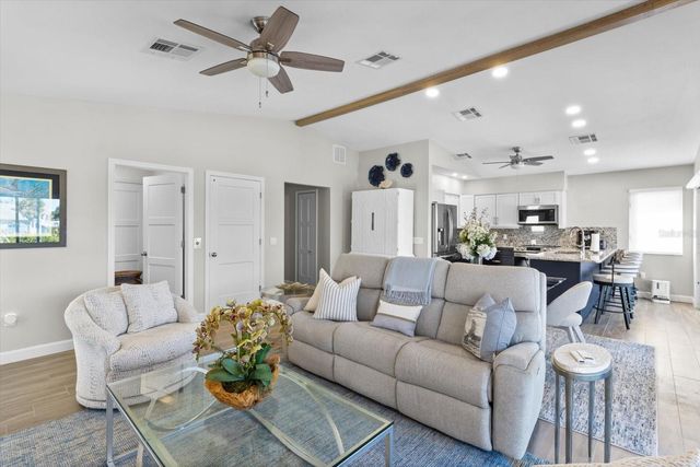 7305 TROPICAL DRIVE, Weeki Wachee, FL 34607