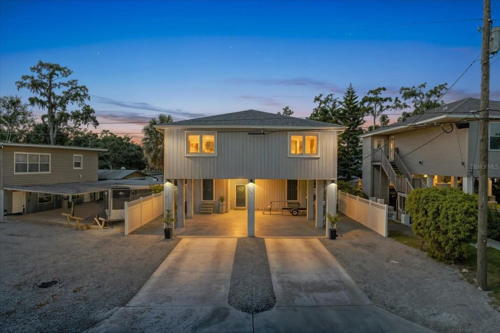 7305 TROPICAL DRIVE, Weeki Wachee, FL 34607