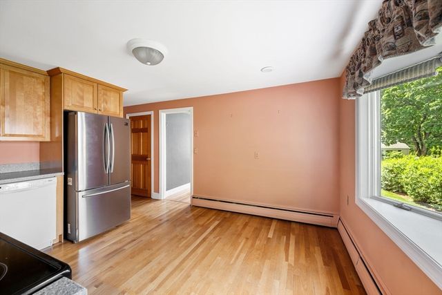 40 Bell Rd, Weymouth, MA 02188