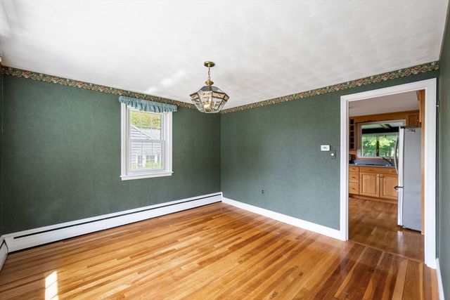 40 Bell Rd, Weymouth, MA 02188