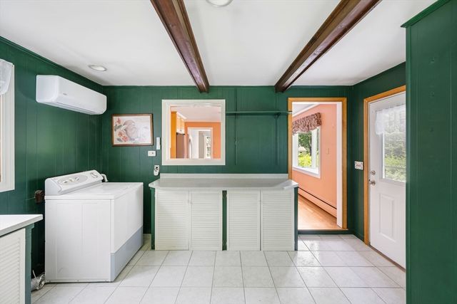 40 Bell Rd, Weymouth, MA 02188