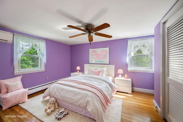 40 Bell Rd, Weymouth, MA 02188