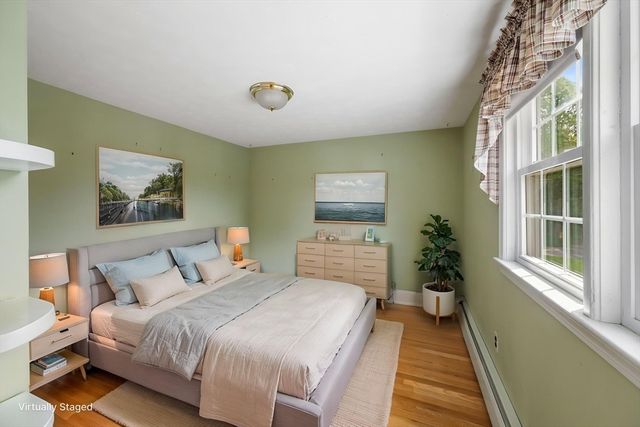40 Bell Rd, Weymouth, MA 02188