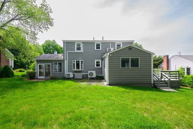 40 Bell Rd, Weymouth, MA 02188