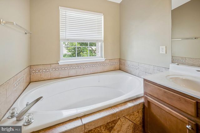 1815 SPANISH OAK LN, Bowie, MD 20721