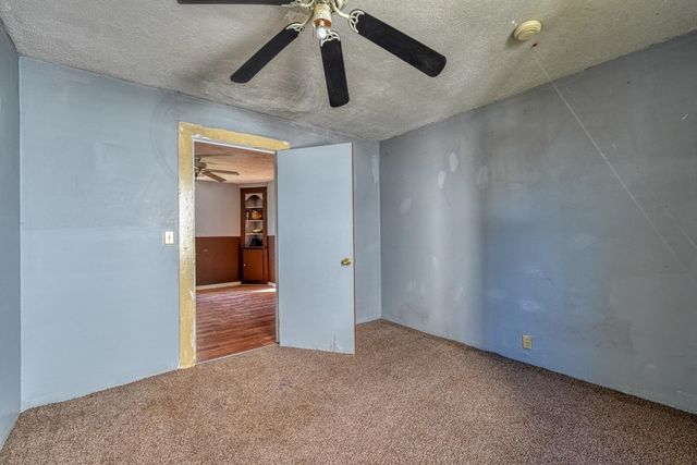 92 North St, Duncan, SC 29334