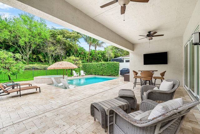 12614 Crested Butte Avenue, Boynton Beach, FL 33437